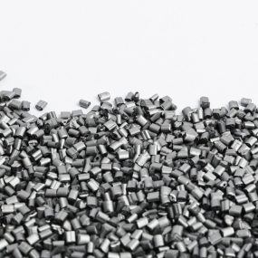 Sustainable Solutions | NIR Detectable Black Masterbatch for Plastics